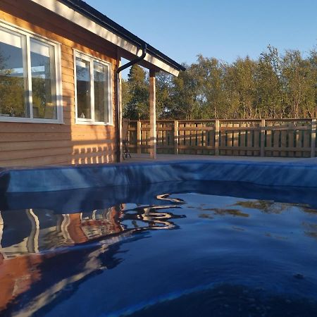 Hotel Kjarnalundur- Aurora Dream - Lodges And Rooms Akureyri Extérieur photo